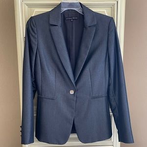 Antonio Melani, Size 2, Two Piece Skirt Suit Set.
